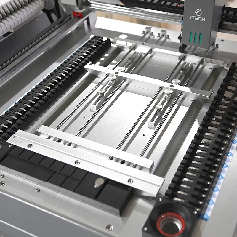 Electronic Production Machinery High Precision SMT Pick And Place Machine 2 Head Automatic Pick And Place Pcb Making Machine