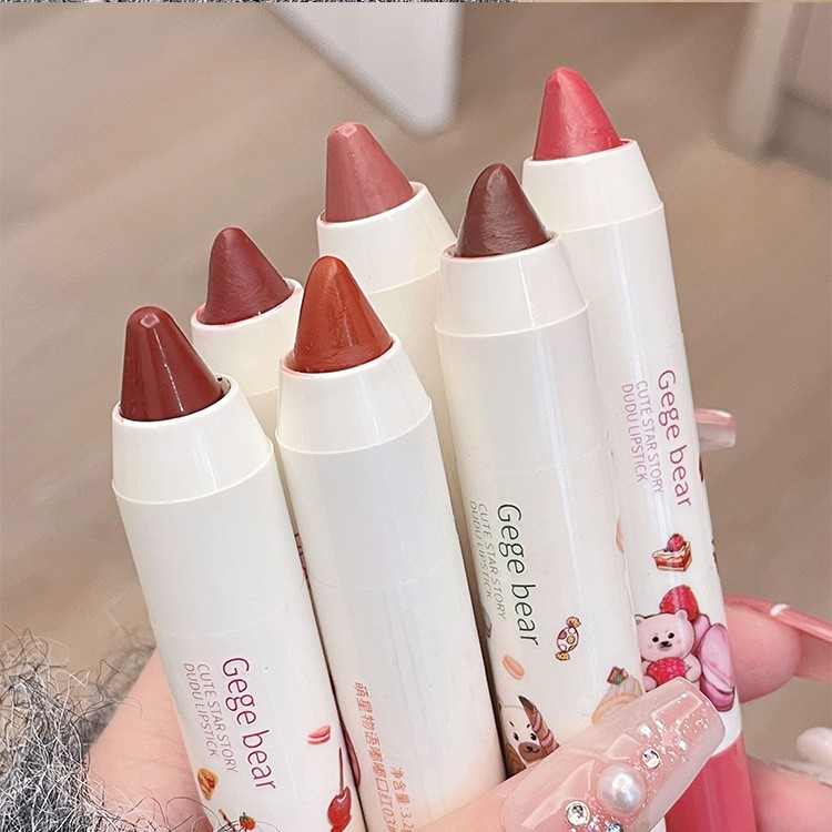 Cute Lipstick Moisturizing easy to color Matte Long Lasting Wholesale Crayon Lip Liner Pen