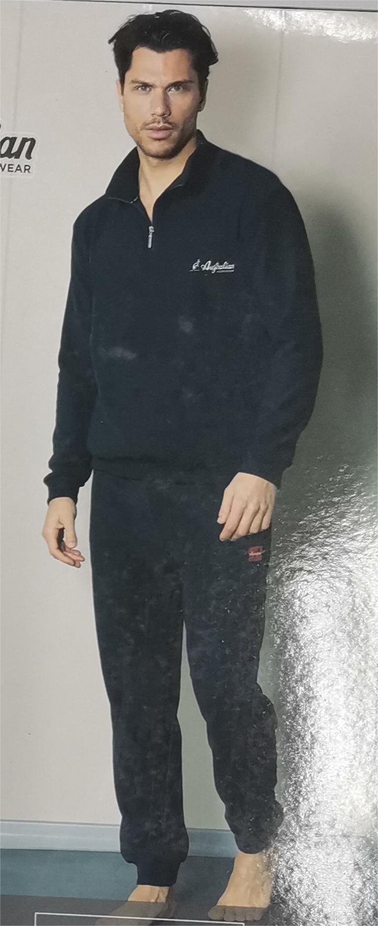 Comfortable fashion man's for casual home clothes