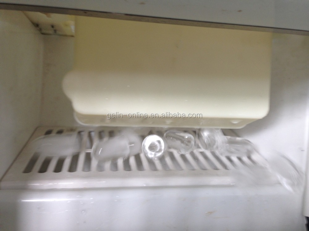 Bullet Ice Maker IM-25A