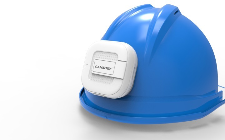 Lansitec multi-function Helmet Sensor GNSS BLE LoRaWAN Simple installation industry management smart gps tracking device tracker