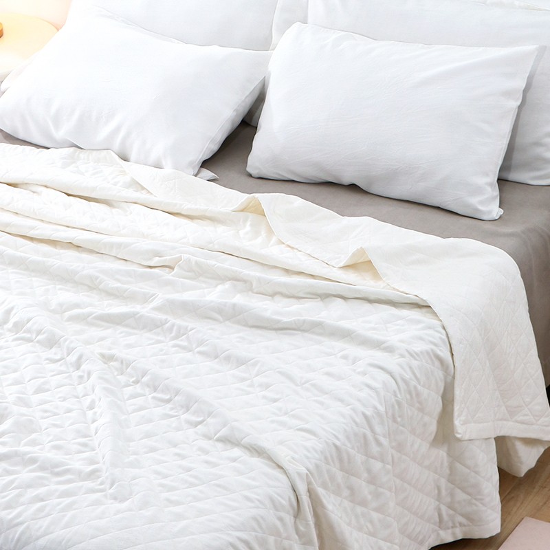 100%Tencel Lyocell Comforter Quilted Bedspread Washed Tencel Quilts Bamboo or lyocell filling Quilts