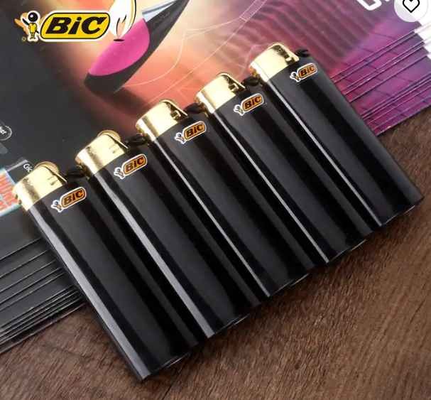 BIC Classic Maxi J26 Lighters Tray of 50 Lighters