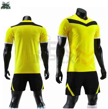 High Quality Sportswear Soccer Uniform Wholesale Low Price Breathable Sportswear Customized Printed Soccer Uniform