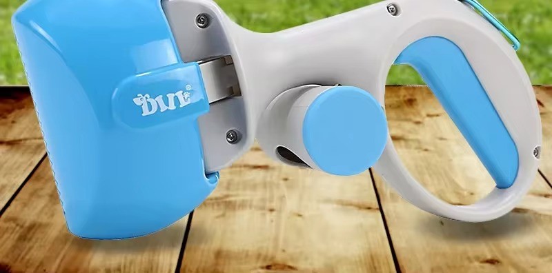 Hot Selling Shit Clean up Clip Pet Cleaning Products Dog Shit Pet Poop Scooper Portable Pet Poop Pick up Toilet Plastic PS 2pcs