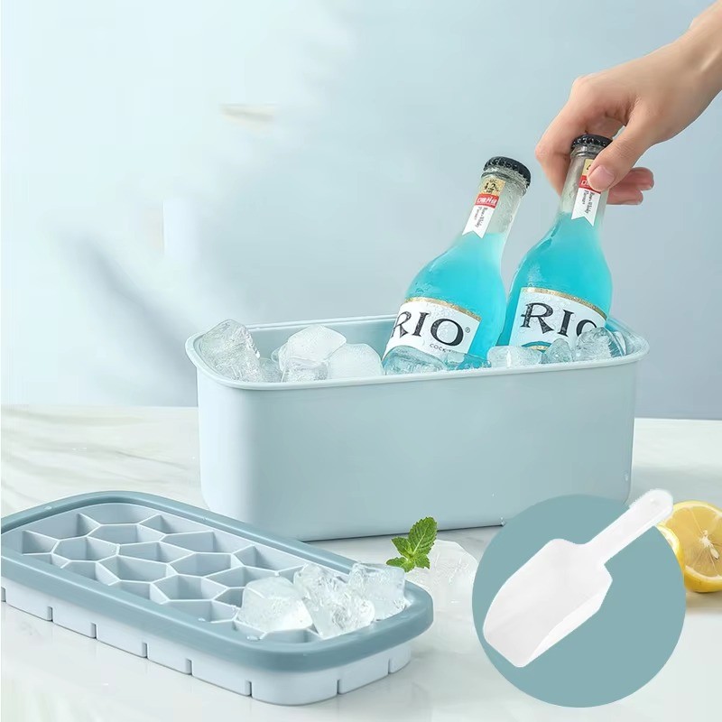 1.8L Capacity 26Grids 2-Tier Honeycomb Shape Design Store Bottle Can Solid Beverage Water Wine Silicone Ice Ball Maker Mold Tray