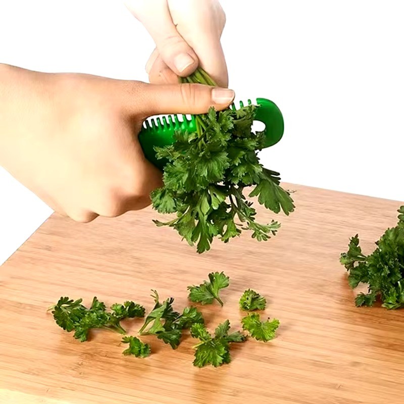 Manufacturer Mini Vegetable Peeler Comb Plastic Green Herb Leaf Stripper Herb Stripping Tool